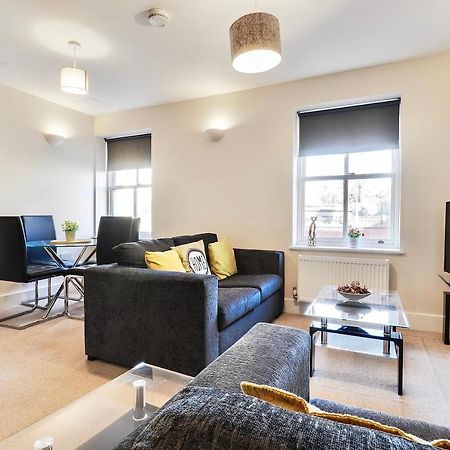 Sapphire Serviced Apartment Chelmsford Exterior foto