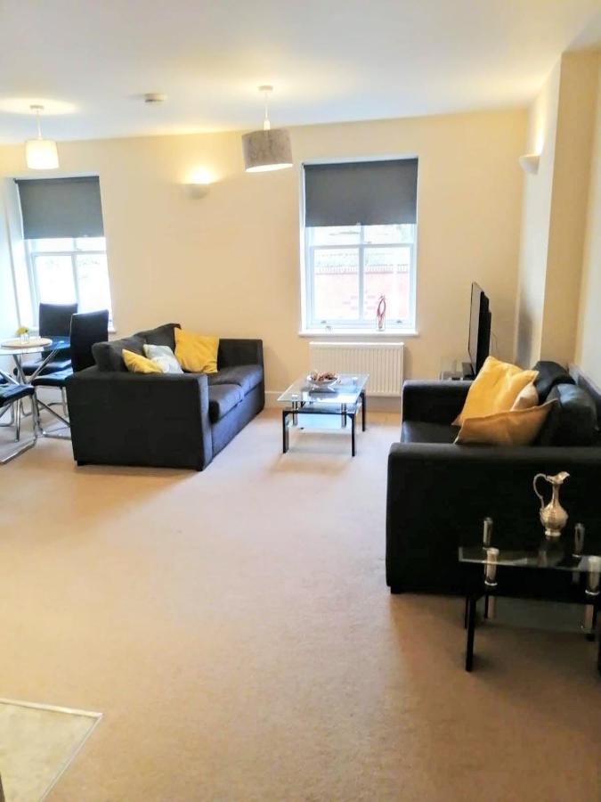 Sapphire Serviced Apartment Chelmsford Exterior foto