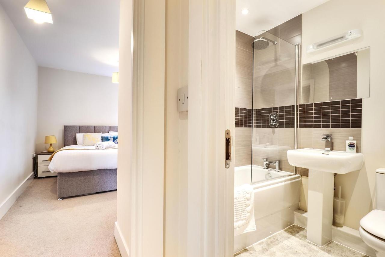 Sapphire Serviced Apartment Chelmsford Exterior foto