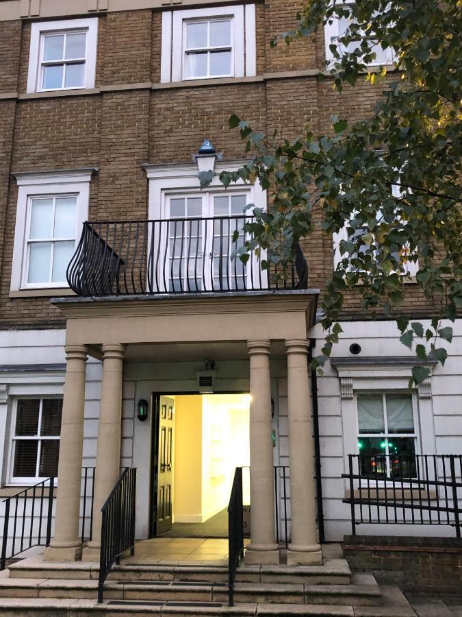 Sapphire Serviced Apartment Chelmsford Exterior foto